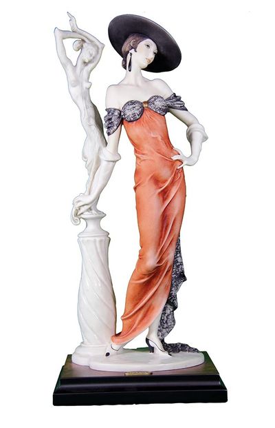 Lady With Sculpture • Giuseppe Armani