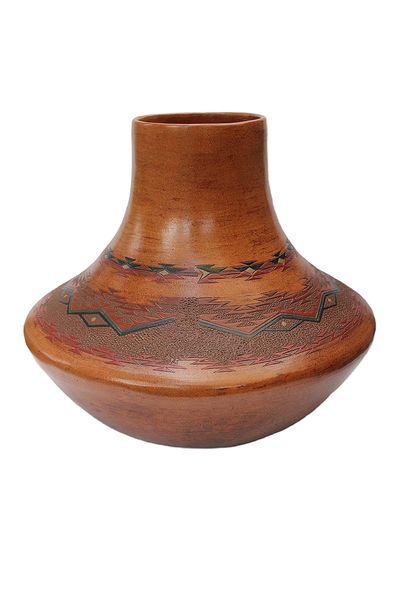 Lorraine Williams • Handmade Navajo Pottery