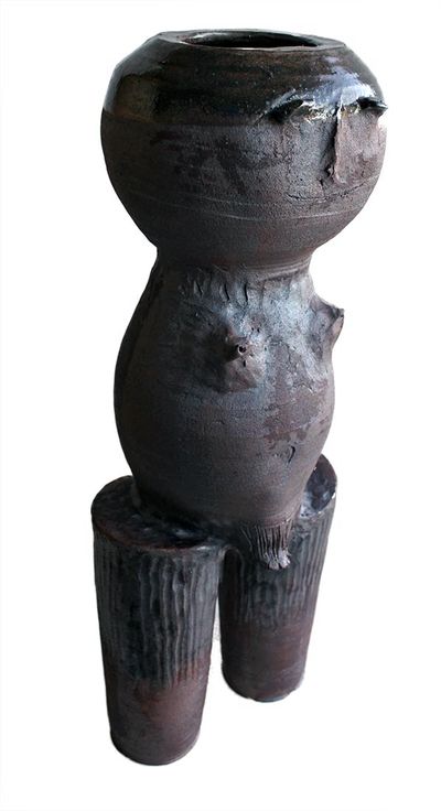 Stoneware: Woman 2 • Peter Daniels